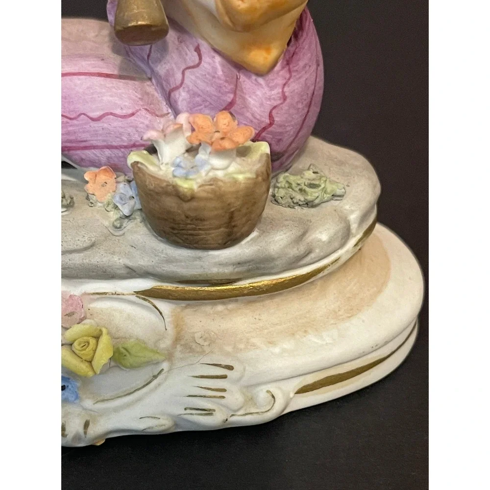 Vintage Napcoware Porcelain Figurine Little‎ Boy Flowers Squirrel C 3673